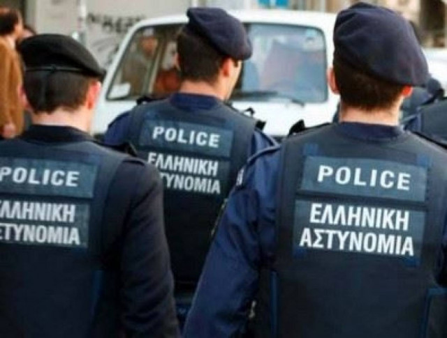 Σε εξέλιξη επιχείρηση της ΕΛ.ΑΣ.–Κρατούσαν φυλακισμένους 30 μετανάστες