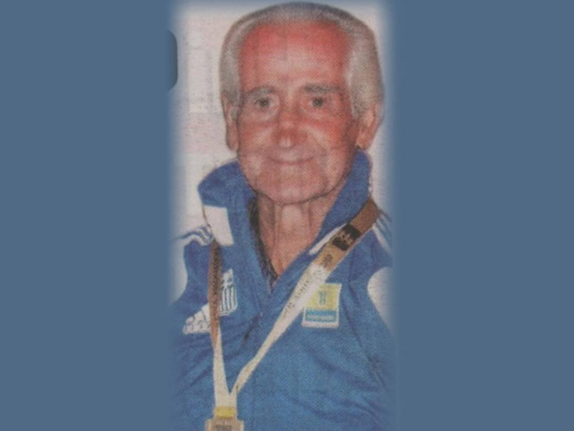 Το λέει η καρδούλα του: Στο ψηλότερο σκαλί ο «Έλληνας Παππούς»