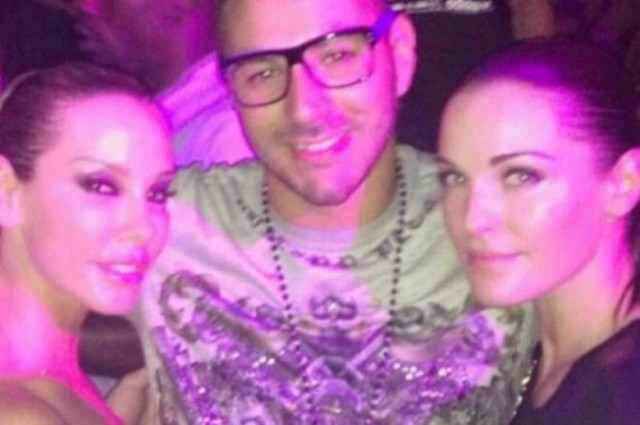 Ρεάλ Μαδρίτης: Γλέντησε με δύο καλλονές ο Μπενζεμά (photo)