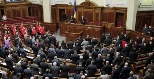 Ουκρανία: Eντολή για αφοπλισμό των παραστρατικών ομάδων