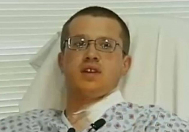 Είναι απίστευτο πόσο κοντά μπορεί να φτάσει κανείς στο θάνατο αλλά...