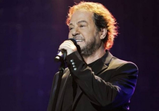 Ο Γιάννης Πάριος στο «Λαμπατέρ»