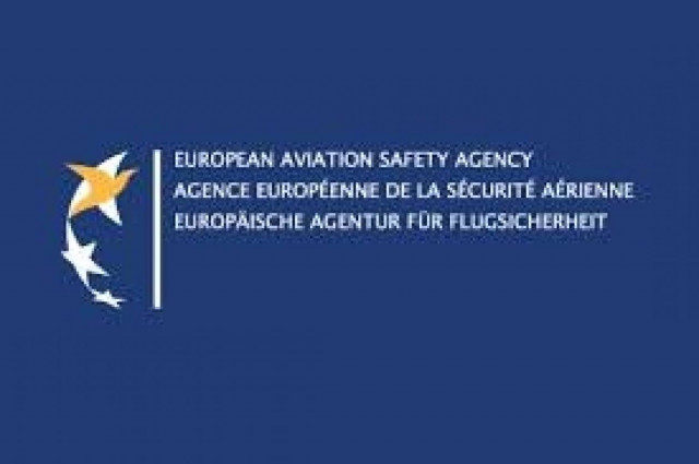 Σύσταση σε αεροπορικές εταιρείες να αποφεύγουν την Κριμαία