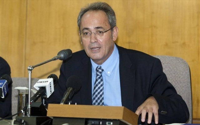 Θεσσαλονίκη: Ο Πρύτανης άνοιξε την πόρτα και βρέθηκε περικυκλωμένος