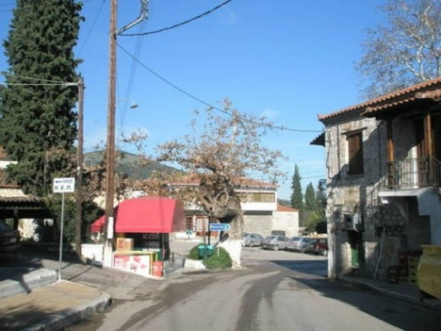 Φθιώτιδα: Σκότωσε δύο ανθρώπους και πήγε με το… χαμόγελο στο καφενείο