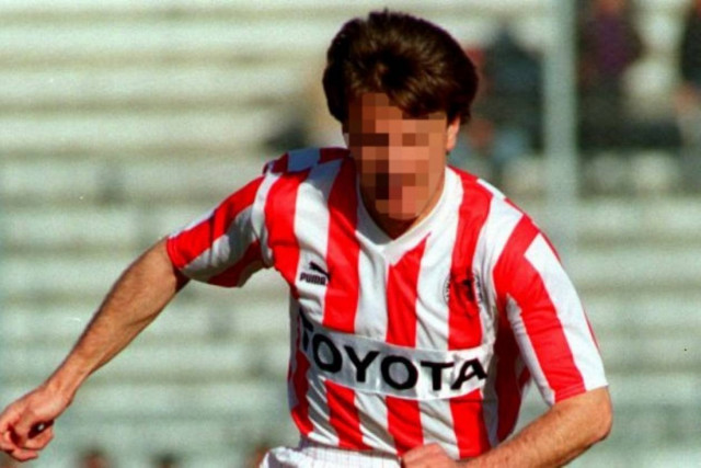 QUIZ: Ποιος είναι ο ποδοσφαιριστής; (photo)