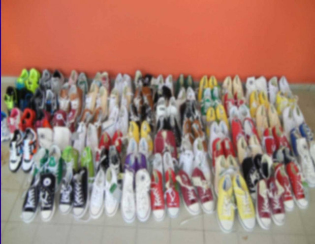 Λάρισα: Σύλληψη για... «μαϊμού» παπούτσια