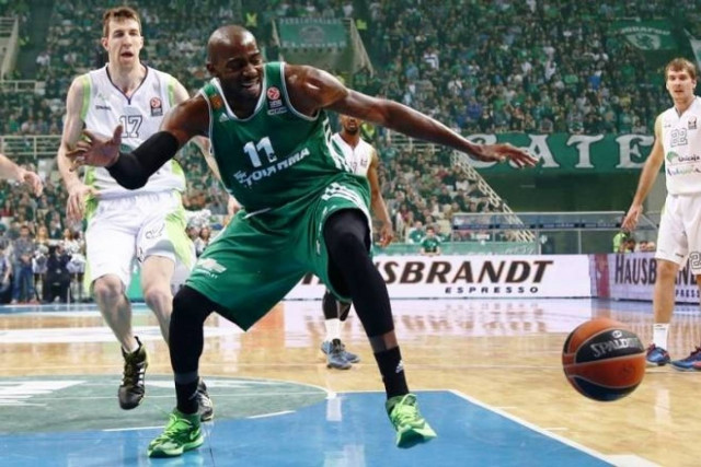 Λάσμε: Νίκη στο ΣΕΦ, μάχη για Μιλάνο