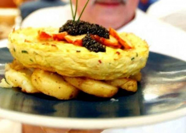 Αυτή είναι η πιο ακριβή ομελέτα στον κόσμο! Κοστίζει...