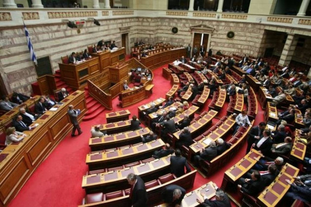 Αντιπαράθεση ΝΔ και ΣΥΡΙΖΑ για τη ΔΕΗ