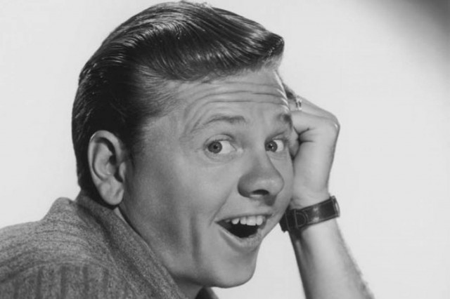 ΗΠΑ: Απεβίωσε ο βετεράνος ηθοποιός Μίκι Ρούνεϊ