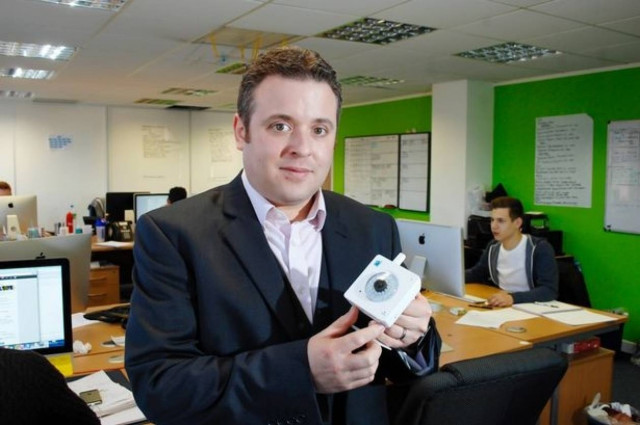 Έπιασε το ληστή επ΄ αυτοφώρω μέσω γραπτού μηνύματος! (video)