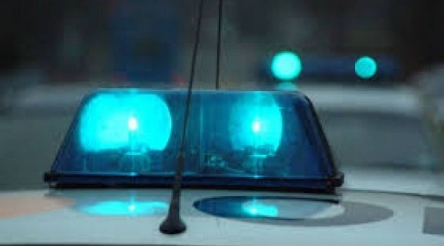 Επεισοδιακή καταδίωξη - Πέταξαν βόμβα από το αυτοκίνητo