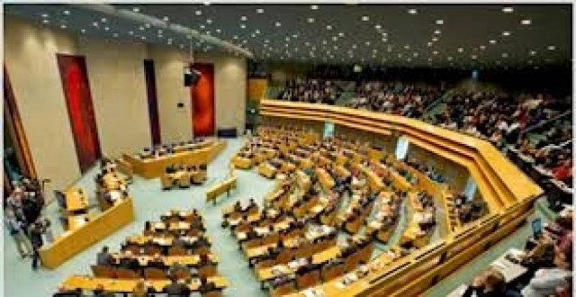 Ολλανδία: Δε θα στείλει αξιωματούχους στη Μόσχα λόγω ουκρανικής κρίσης