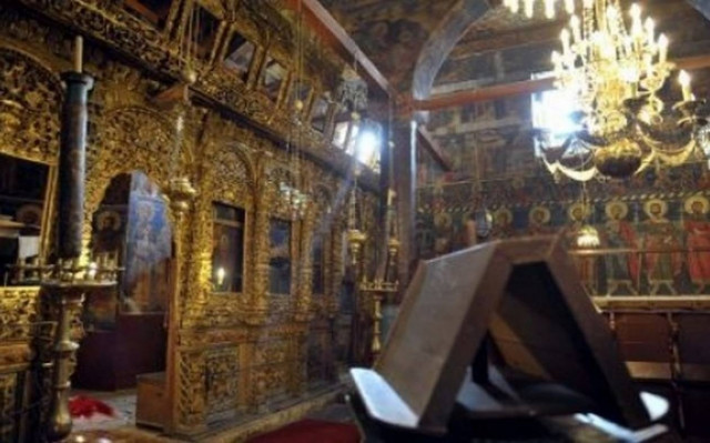 Κρήτη: Ολοκληρώθηκε το δράμα – Κηδεύτηκε ο πατέρας των τριών παιδιών