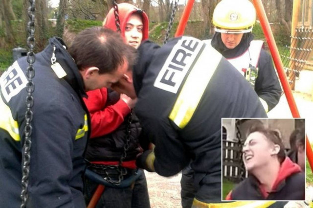 Έφηβος Βρετανός κόλλησε ενώ… (video+photos)