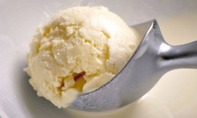 Συνταγή για σπιτικό παγωτό καϊμάκι!