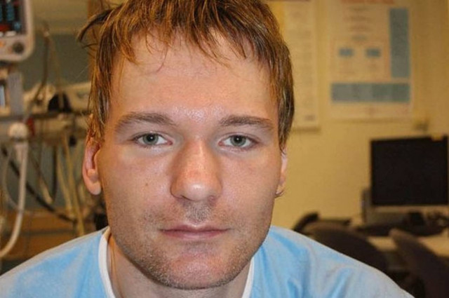 «Γνωρίζετε αυτόν τον άνδρα;»