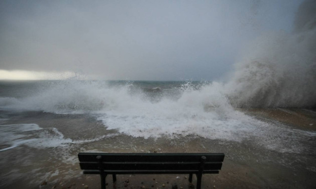 Βροχές και καταιγίδες σε όλη τη χώρα την Τετάρτη