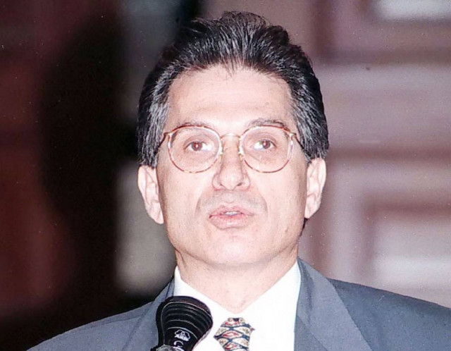 Σε δίκη για τοκογλυφία παραπέμπετα​ι ο πρώην υφυπουργός Ι. Ανθόπουλος