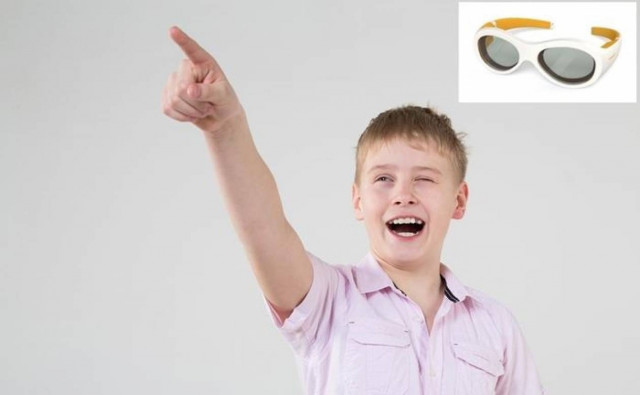 Τα «έξυπνα» γυαλιά που διορθώνουν το στραβισμό στα παιδιά