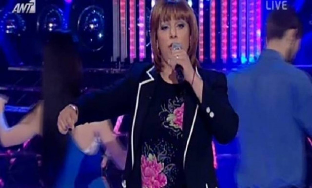 Η απίστευτη μεταμφίεση του Κώστα Δόξα σε Γωγώ Τσαμπά