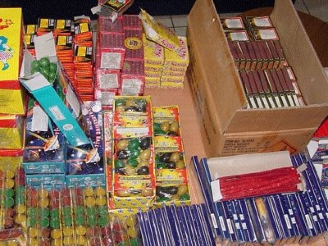 Καβάλα: Συνελήφθη για κατοχή 2.903 κροτίδων