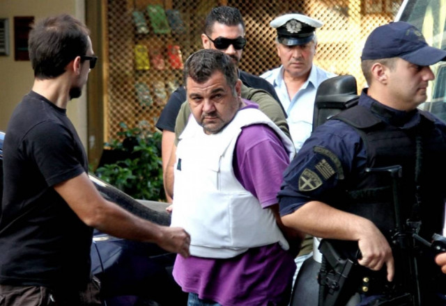 Επιμένει ο Ρουπακιάς ότι ο Φύσσας έπεσε πάνω στο σουγιά που κρατούσε