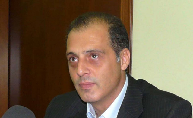 Έκανε πίσω ο Βελόπουλος