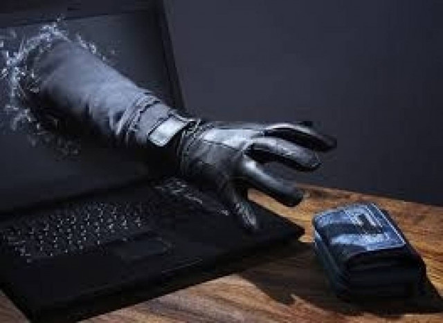 Πρώην αντιδήμαρχος έπεσε θύμα «νιγηριανής απάτης» μέσω Facebook