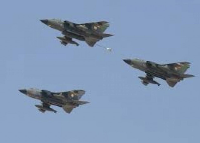 Γερμανία: Στέλνει πλοίο ανεφοδιασμού και αεροσκάφη στη Βαλτική