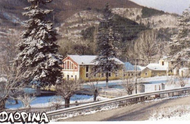 Συμβαίνει τώρα: Ξυπνά…  χιονισμένη η Φλώρινα!