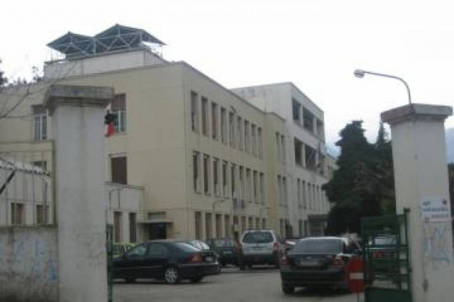 Πάτρα: Δεν φαντάζεστε τι κάνουν στο 409 όταν τελειώνει το βαμβάκι!