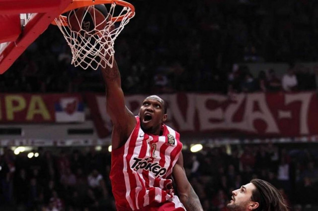 Euroleague: Top 5 με Σίμονς (video)