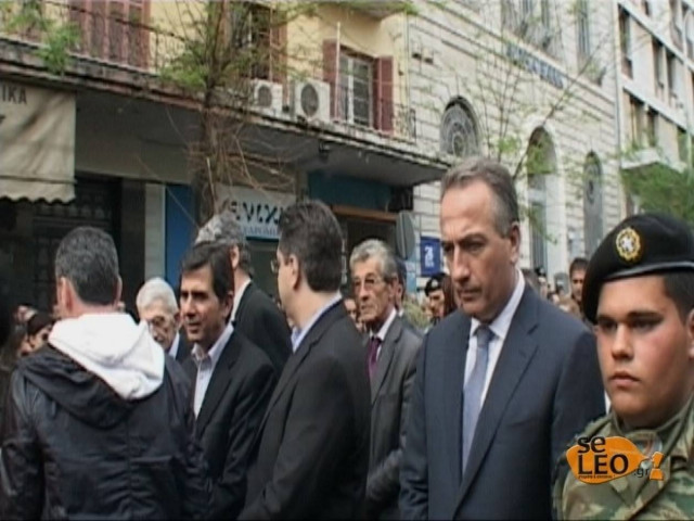 Θεσσαλονίκη: Η περιφορά του Επιταφίου του Αγίου Μηνά (pics)