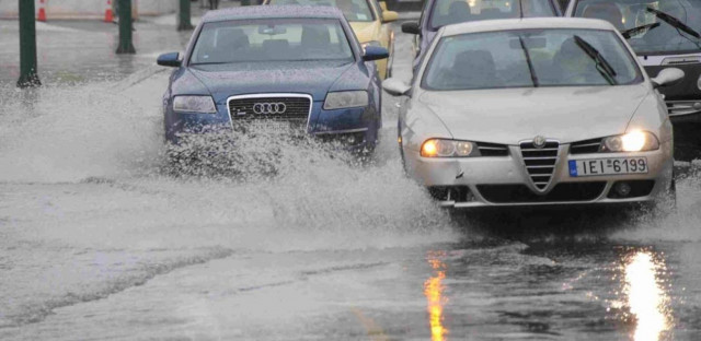 Θεσσαλονίκη: Σε χειμωνιάτικο σκηνικό η έξοδος