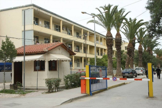 Έσκασε κροτίδα στα χέρια 36χρονου σε εκκλησία στο Ηράκλειο