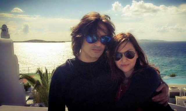 Το τρυφερό ενσταντανέ Σχοινά-Γαρμπή στη Μύκονο και οι ευχές!