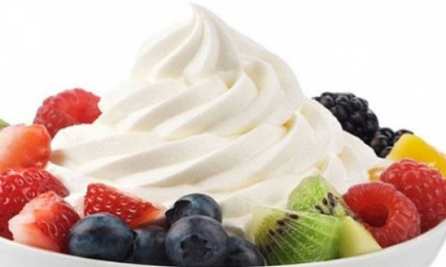 Συνταγή για σπιτικό παγωμένο γιαούρτι!