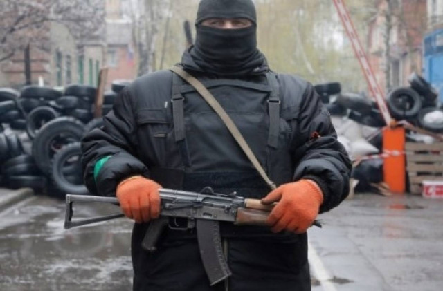 Ουκρανία: Άγνωστοι πυροβόλησαν εναντίον αεροσκάφους στη Σλαβιάνσκ