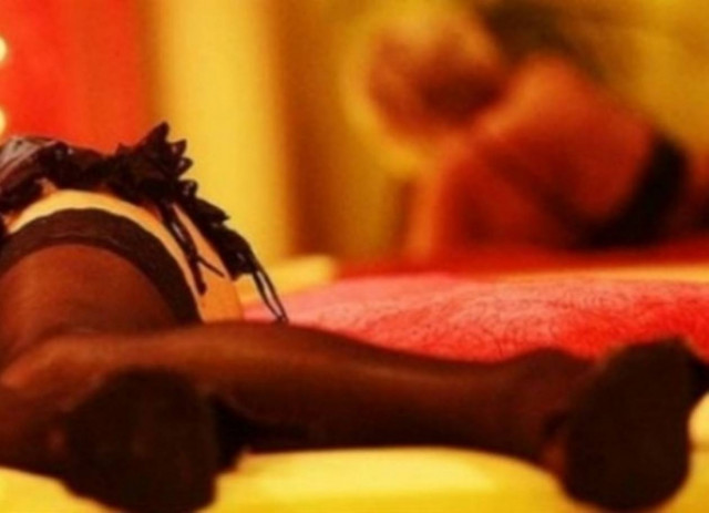 Έφοδοι και συλλήψεις της ΕΛ.ΑΣ. σε οίκους ανοχής