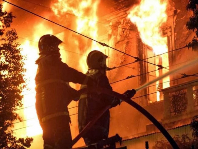 Τραγωδία στην Άνδρο: Τυλίχθηκε στις φλόγες 75χρονος