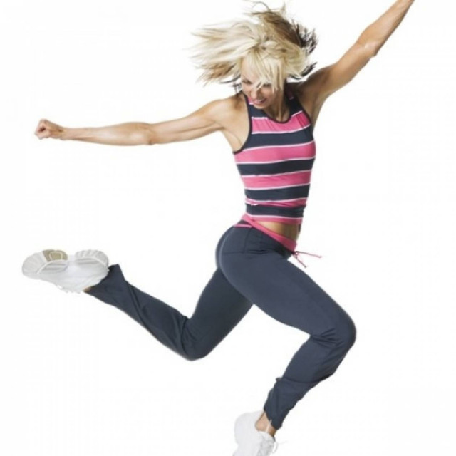 Οι δυο ασκήσεις που θα μεταμορφώσουν τους γλουτούς σας