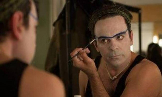 Σοκ στον καλλιτεχνικό χώρο: Πέθανε τα ξημερώματα γνωστός ηθοποιός