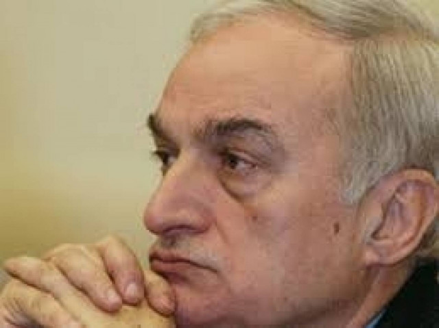 Ασπασμός αντίπαλων ευρωβουλευτών