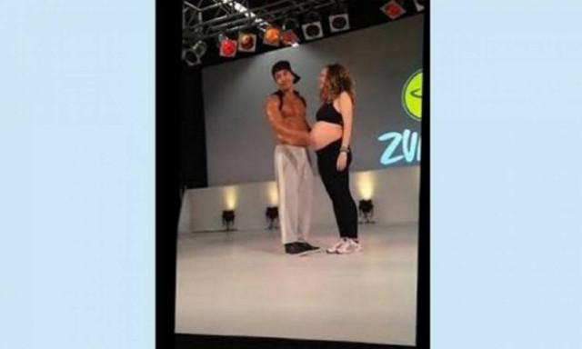 Χόρεψε με τον... βασιλιά της ζούμπα στον 7ο μήνα της εγκυμοσύνης της