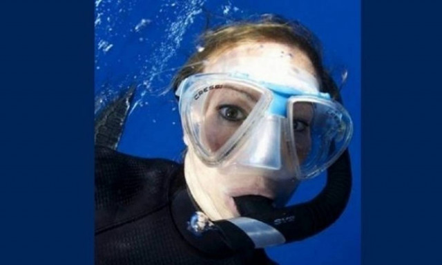 Δε θα πιστεύετε με ποιον έβγαλε φωτογραφία αυτή η 16χρονη!