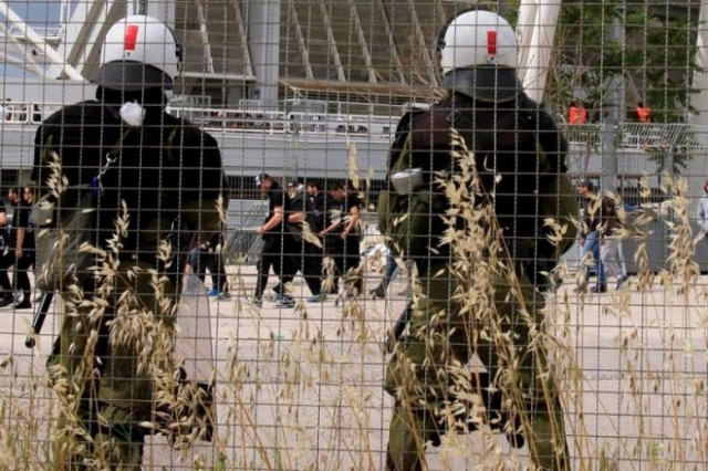 ΠΑΟΚ-Παναθηναϊκός: Ένταση με οπαδούς των «πράσινων»