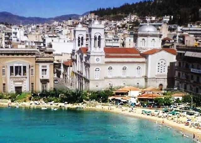 Δεν υπάρχει ο Λαμιώτης: Δείτε πώς και γιατί έφερε… θάλασσα στη Λαμία