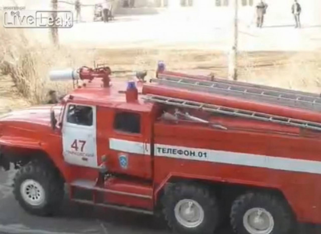 Η... περίεργη ρωσική εκδοχή της διάσωσης (vid)